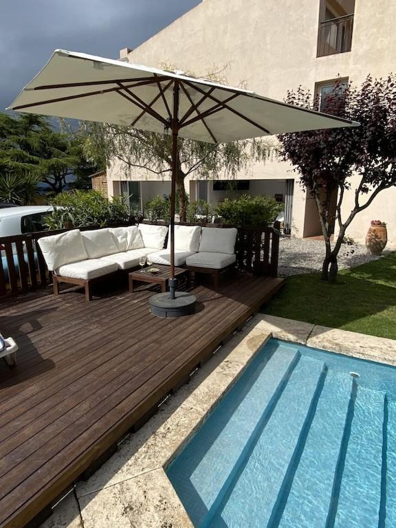 Romantic Modern Apartment Private Swimming Pool 5 Min Walk From Begur Centre Dış mekan fotoğraf